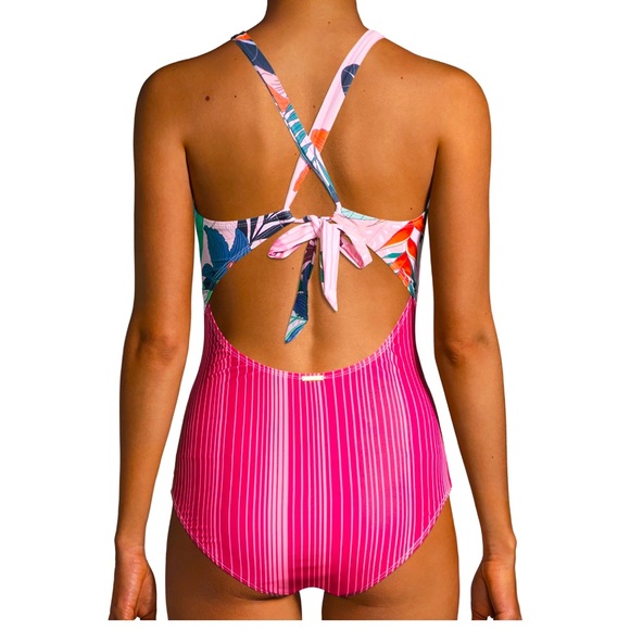 Nicole Miller Blush Floral One Piece Swimsuit Pink Size 10 NWT - Picture 1 of 10